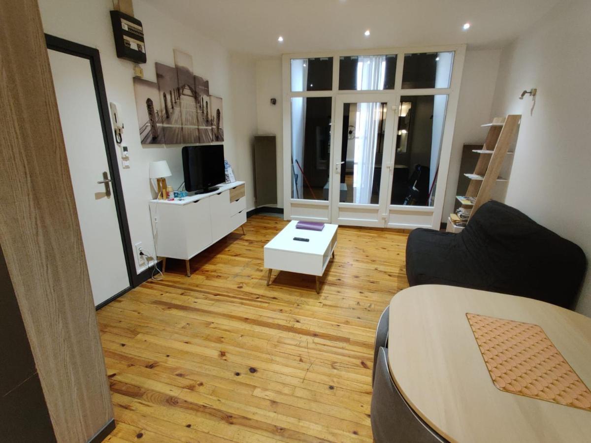 Studio Dans Centre Historique Le Puy-en-Velay Bagian luar foto